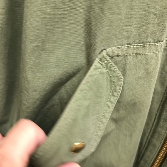 J Crew 100% Cotton Olive Green Jacket in Large - Picture 5 of 14